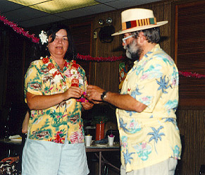 More 
decorating crew