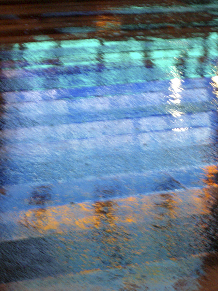 Liquid Light Totally Coated