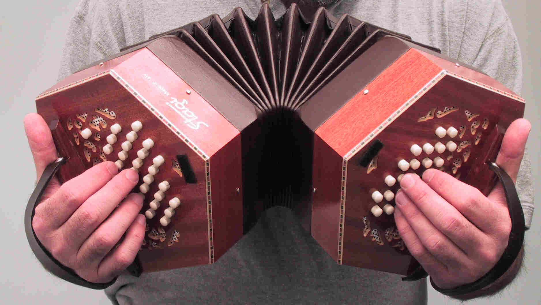 Playing Stagi Hayden Duet 46 in "free air" style.